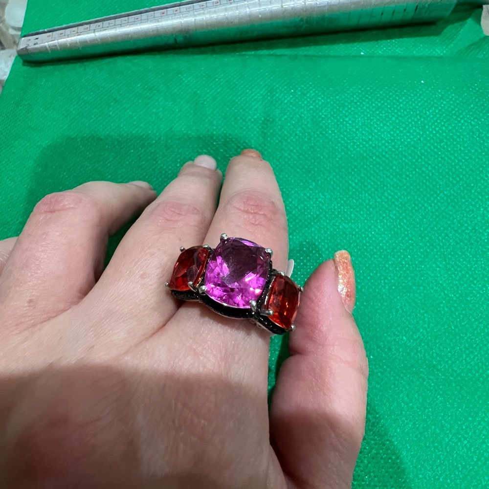 New listing- Ruby sterling silver ring - Picture 10 of 13